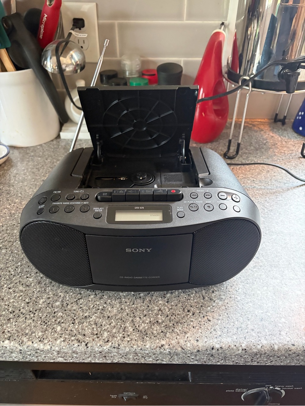 Sony Black Portable CD Radio Cassette Player Boombox - Picture 3 of 5